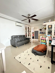 Blk 233 Serangoon Avenue 3 (Serangoon), HDB 4 Rooms #572715311
